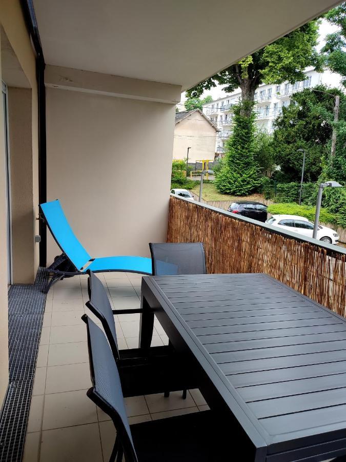 T2 En Centre Ville Avec Place De Parking Privative Le Mans Exterior foto